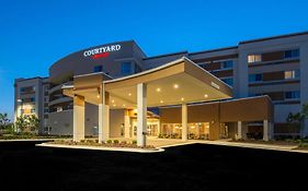 Courtyard by Marriott Columbus Ms